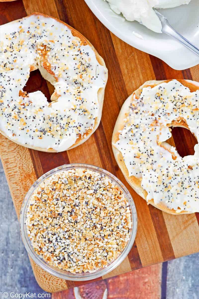 EVERYTHING BAGEL